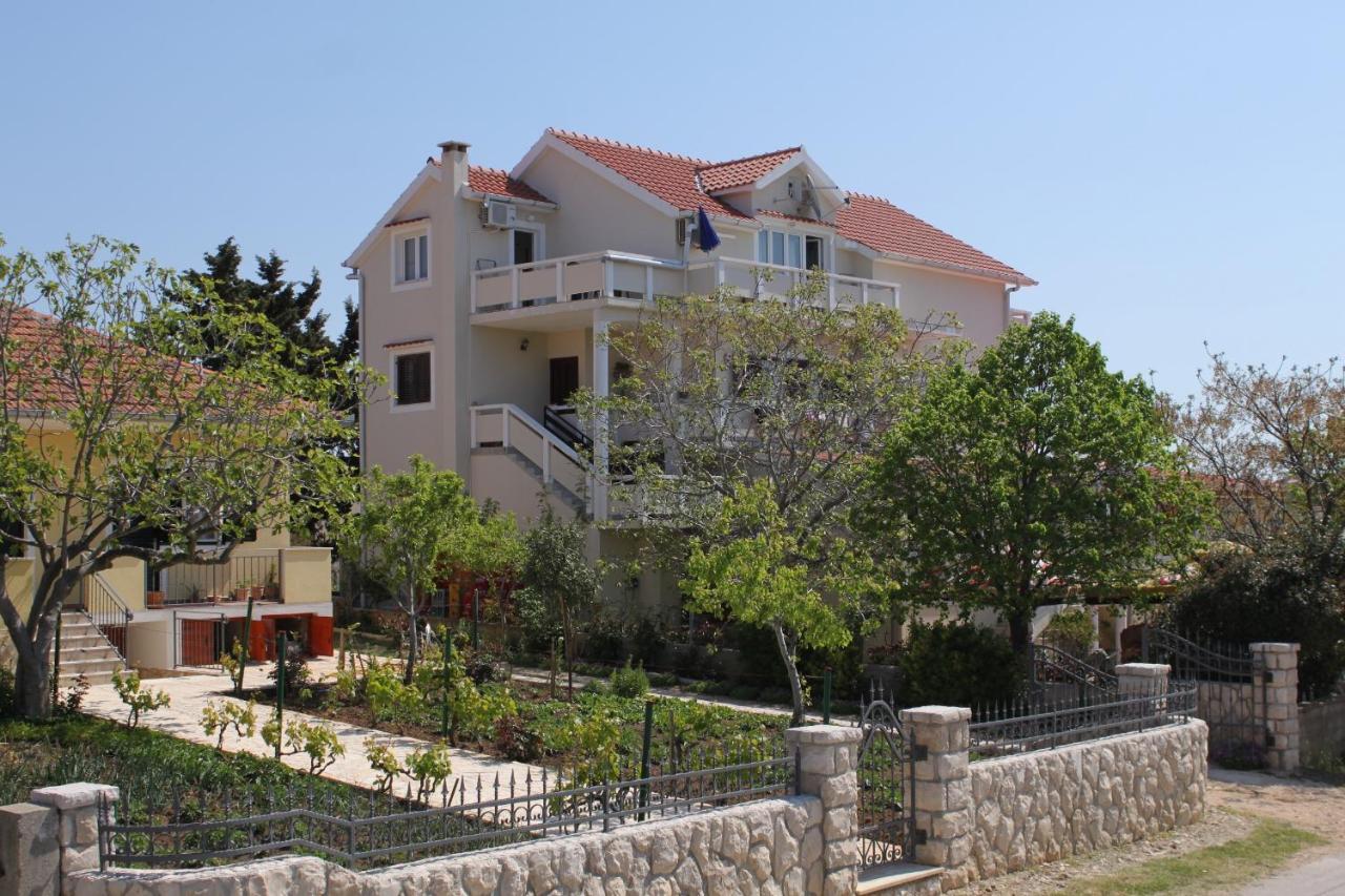 Apartments With A Parking Space Vrsi - Mulo, Zadar - 3276 Exterior foto